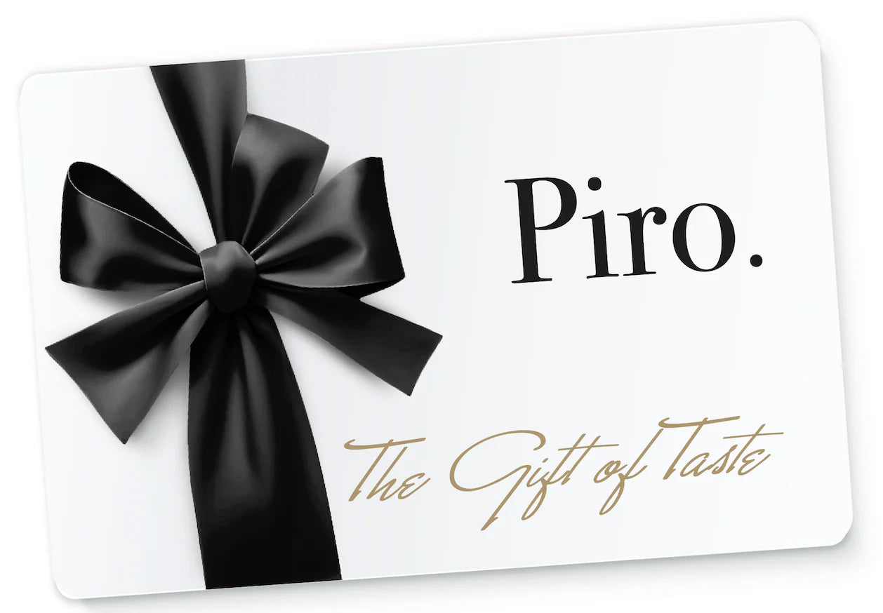 Gift card with a black bow and 'Piro.' branding on a white background